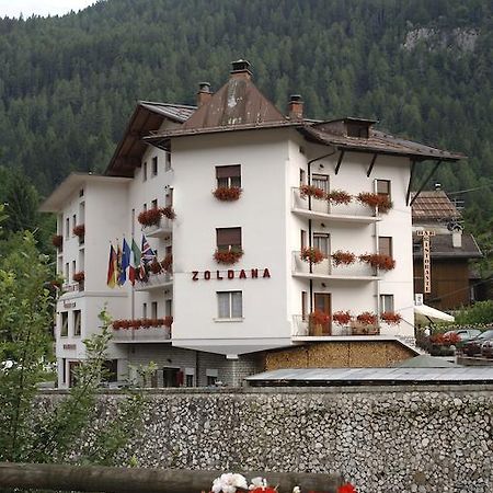 Hotel Zoldana Forno di Zoldo Bagian luar foto