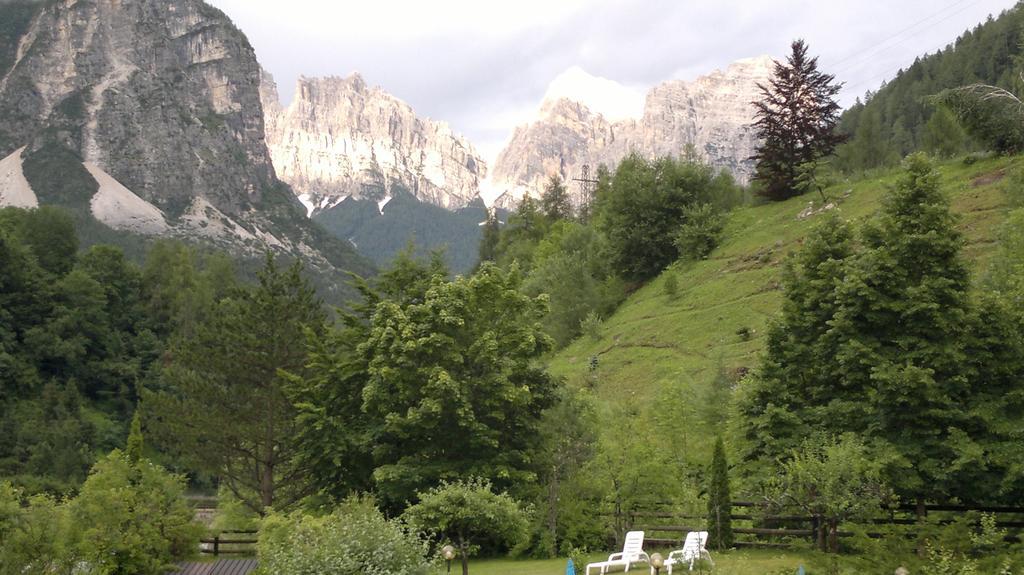 Hotel Zoldana Forno di Zoldo Bagian luar foto