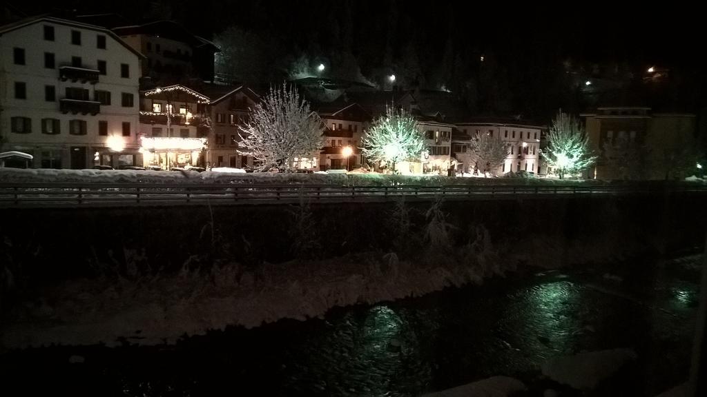 Hotel Zoldana Forno di Zoldo Bagian luar foto